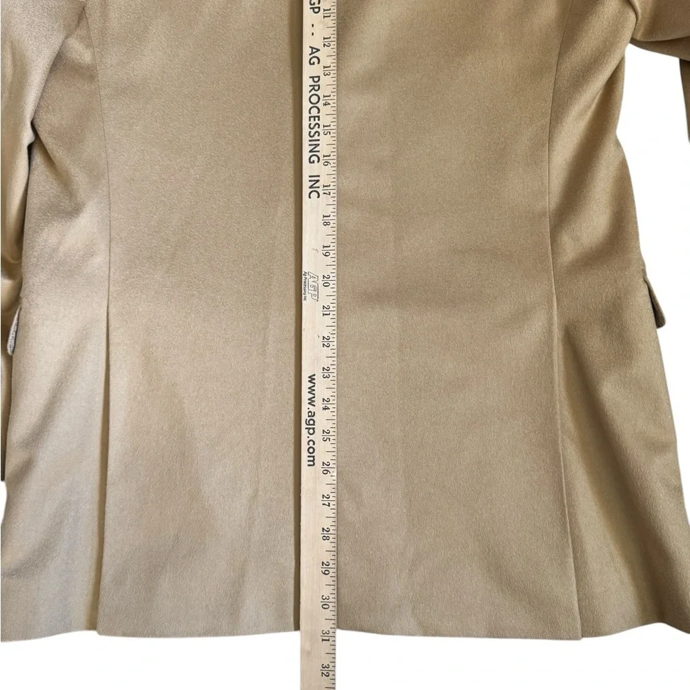 Saks Fifth Avenue 100% Cashmere Camel Sport Coat Blazer 42L Slim Fit Classic
